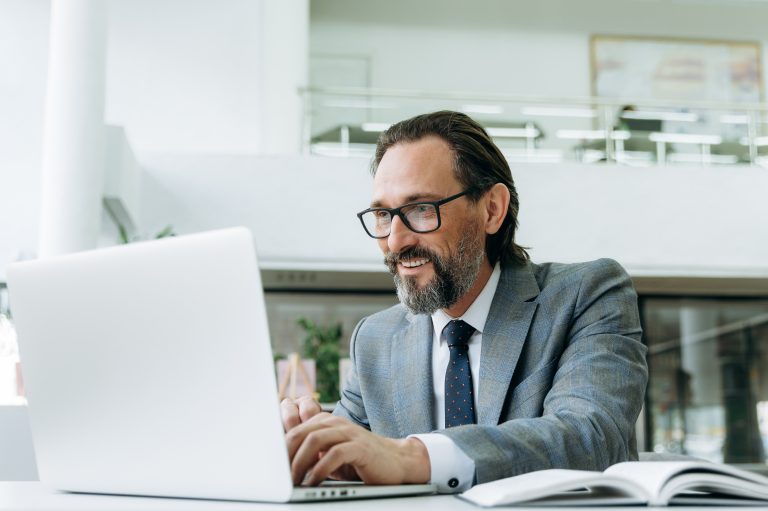 The 5 Receivables Solutions every Interim CFO should have in their Toolbox