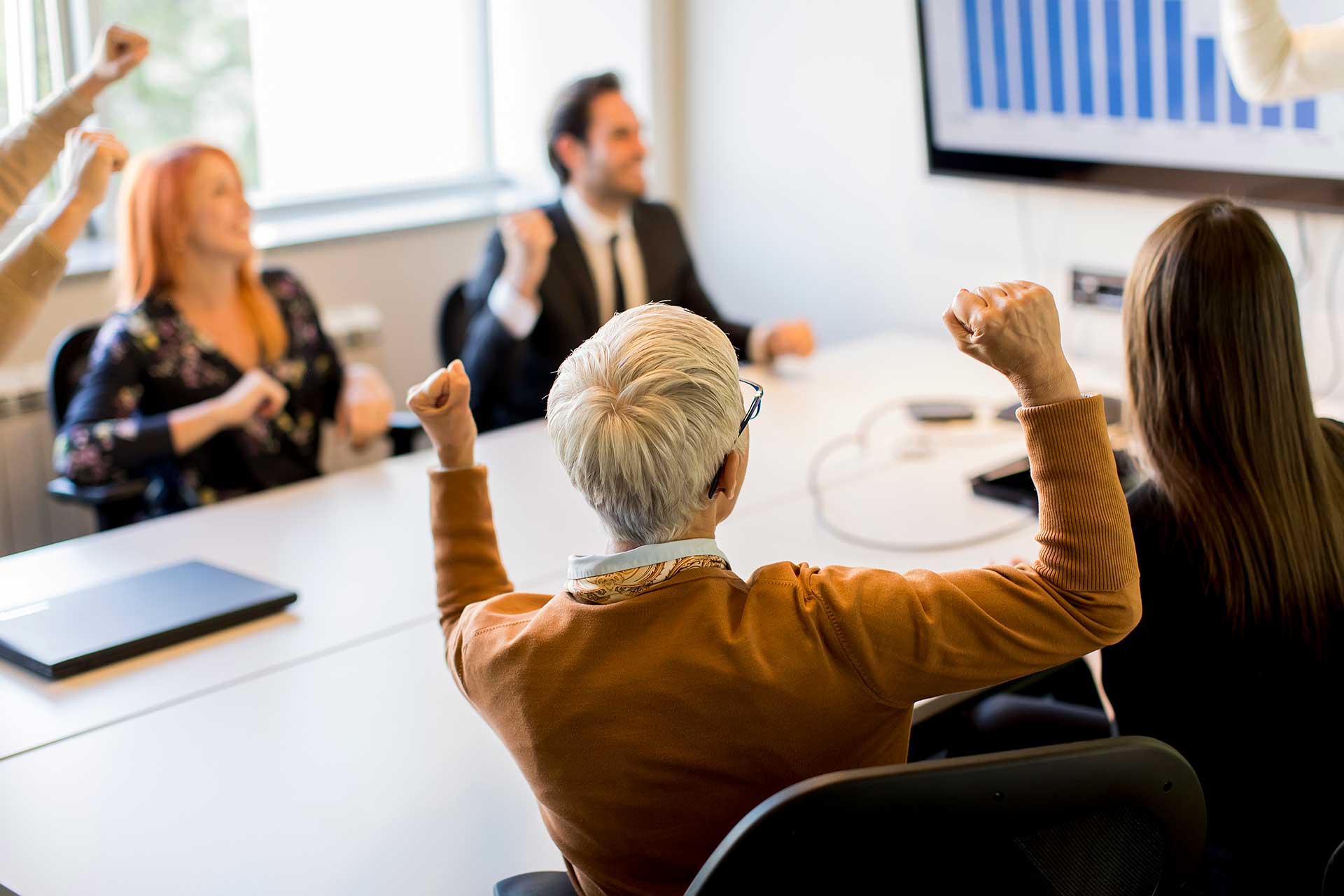 Case studies - 9 RETAIL manufacturer avoids $1M Loss