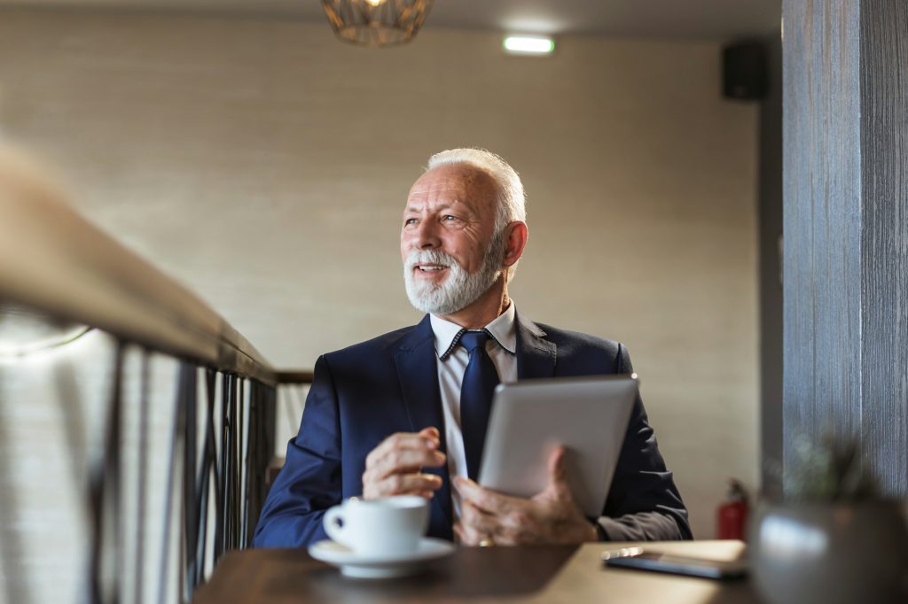 How six companies maximized cash flow with one AR solution - 5 Restaurant Service Provider Overhauls Collection Processes